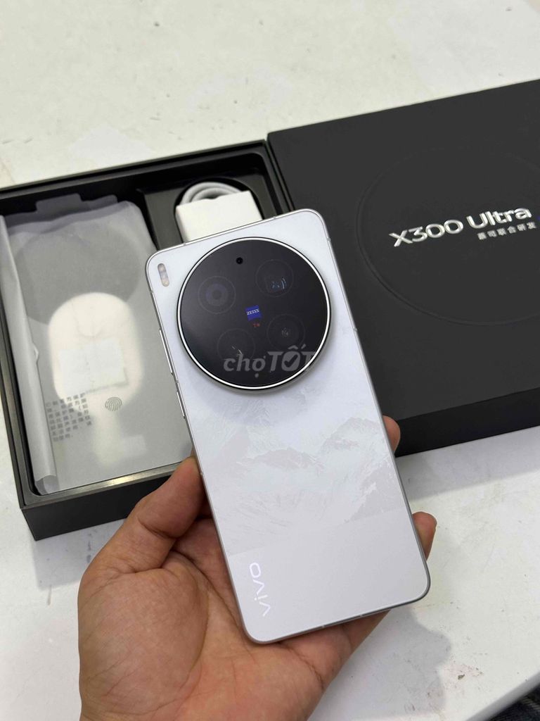 Vivo X300 Ultra 16GB/512gb fulbox 99% pin100. Mua bán Điện thoại tại Quận Bình Tân Tp Hồ Chí Minh được đăng bởi thành loc  hình 1