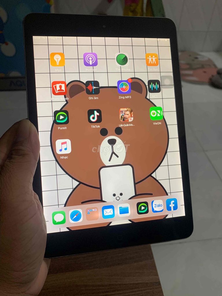 CẦN RA EM IPAD MINI 2 GIÁ SIÊU CƯNG