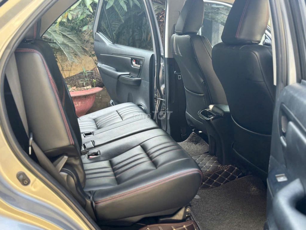 Máy dầu - FORTUNER 2.4G 2017 - Xe 1 Chủ - Giá TL. Mua bán Ô tô tại Quận Gò Vấp Tp Hồ Chí Minh được đăng bởi Thanh Trang Toyota Sure hình 8