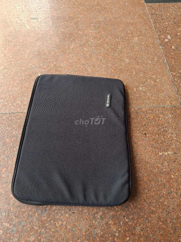 Túi đựng laptop Samsonite Đen. Mua bán Túi xách tại Quận 4 Tp Hồ Chí Minh được đăng bởi Hạnh hình 1
