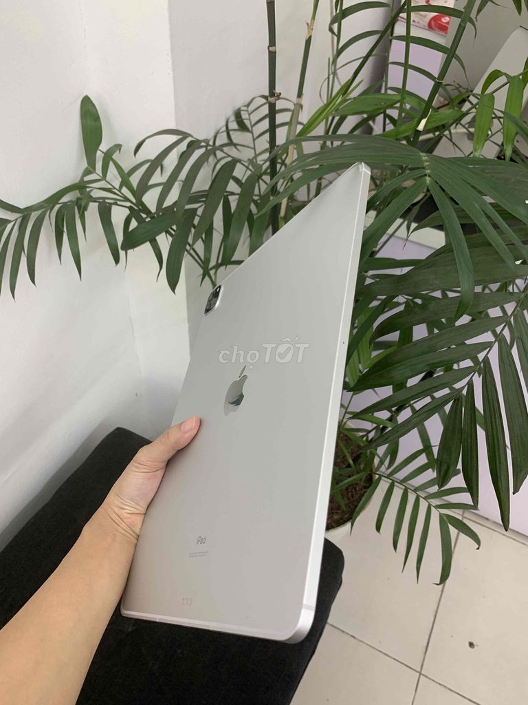 Thanh lý iPad Pro M1 2021 12.9in 5G 128GB Silver. Mua bán Máy tính bảng tại Quận Cầu Giấy Hà Nội được đăng bởi An Nhiên hình 1