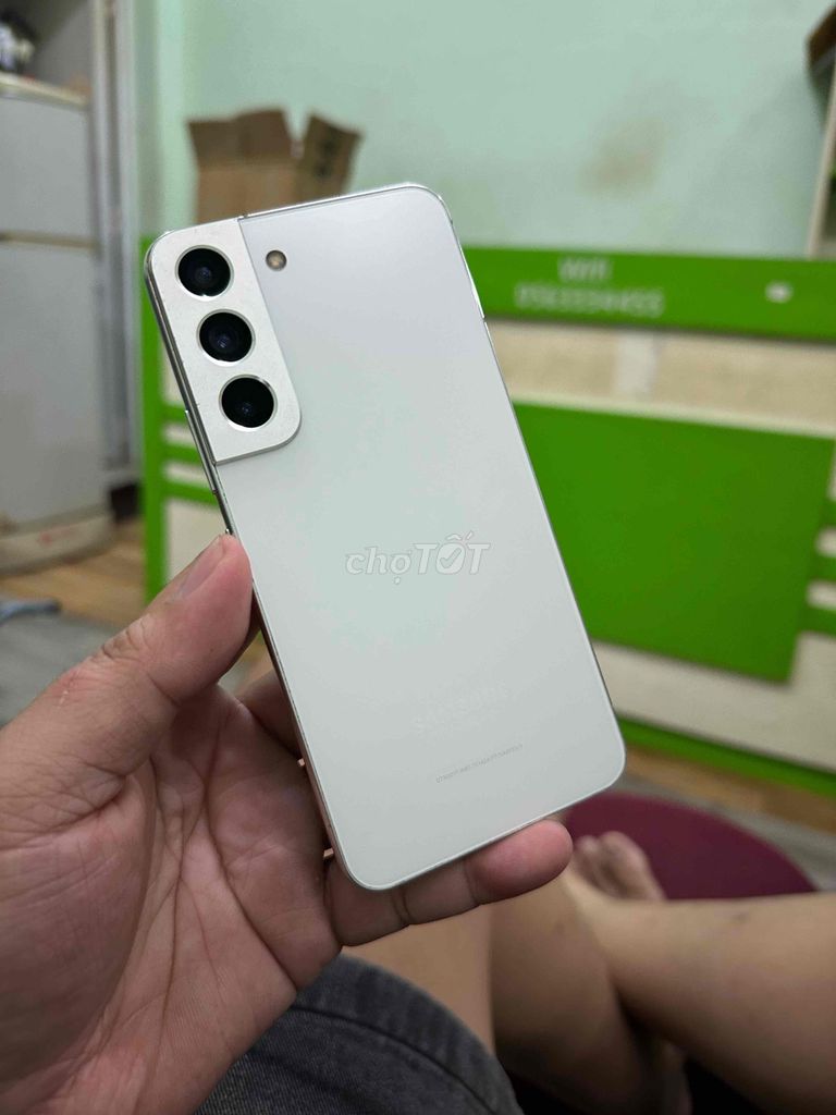 Sam Sung S22 128G Trắng Chính Hãng New 98%. Mua bán Điện thoại tại Quận Thanh Khê Đà Nẵng được đăng bởi lê văn kiếm hình 1