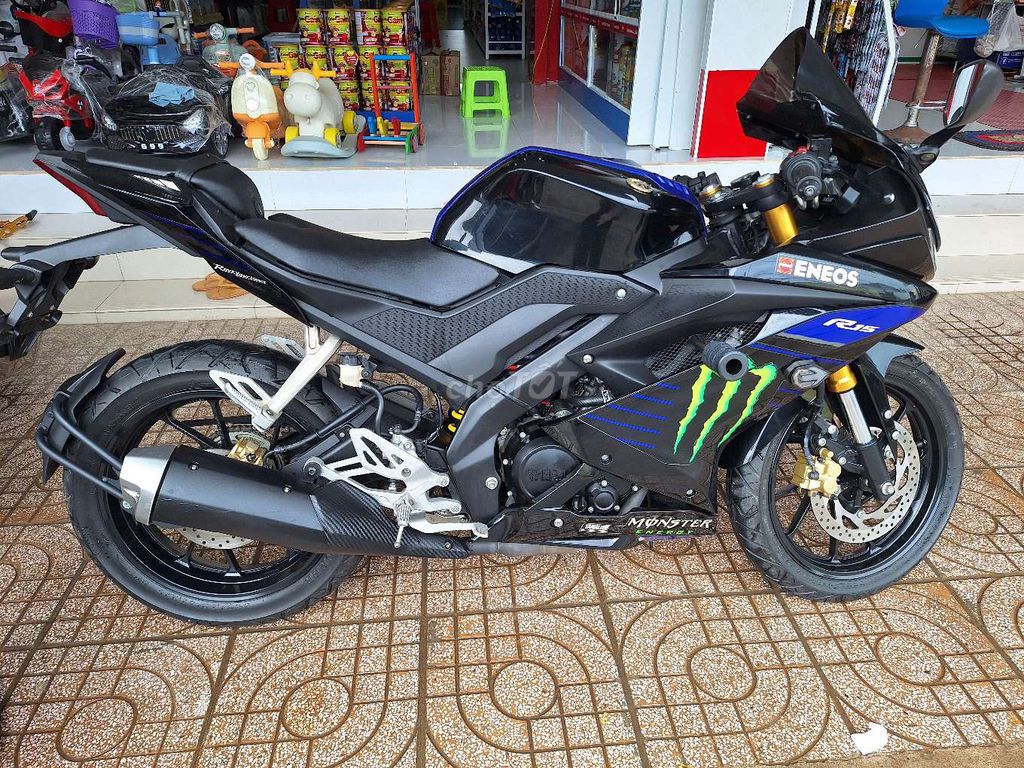 Yamaha R15 2020 odo chuẩn 8000. Mua bán Xe máy tại Thành phố Bạc Liêu Bạc Liêu được đăng bởi seller hình 1