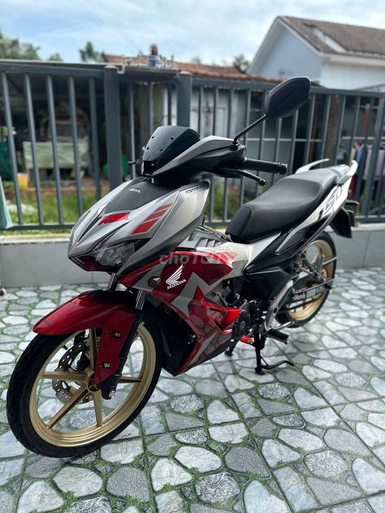 Thanh lý Winner X Abs kiểng nhẹ. Mua bán Xe máy tại Huyện Hóc Môn Tp Hồ Chí Minh được đăng bởi Huy Nguyễn hình 3