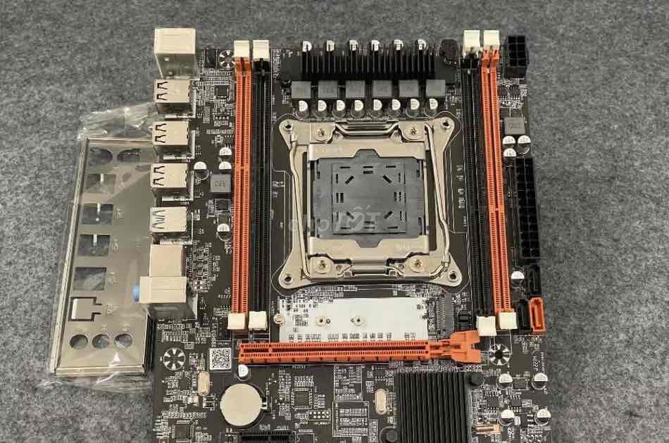 Mainboard X99 Đen cam 4 khe. Mua bán Linh kiện (RAM, Card...) tại Thành phố Thủ Dầu Một Bình Dương được đăng bởi lê trọng tuấn hình 1