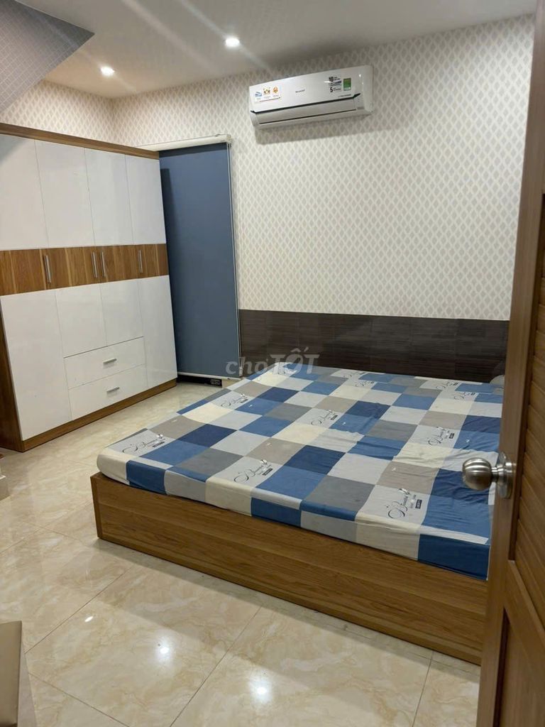 Riverside 2-bedroom family house in Nại Hiên Đông — photo 6