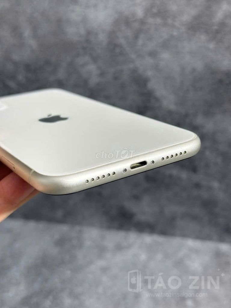 Apple iPhone 11 64GB Trắng. Mua bán Điện thoại tại Thành phố Đà Lạt Lâm Đồng được đăng bởi Long Le hình 1