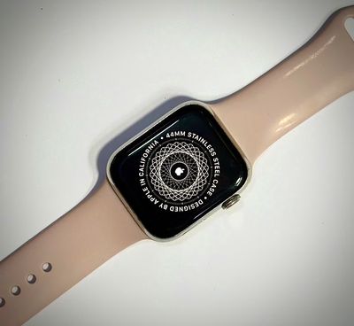 AW Series 5 thép 44mm trắng như tin đăng gl. Mua bán Thiết bị đeo thông minh tại Quận 3 Tp Hồ Chí Minh được đăng bởi T83 Plus