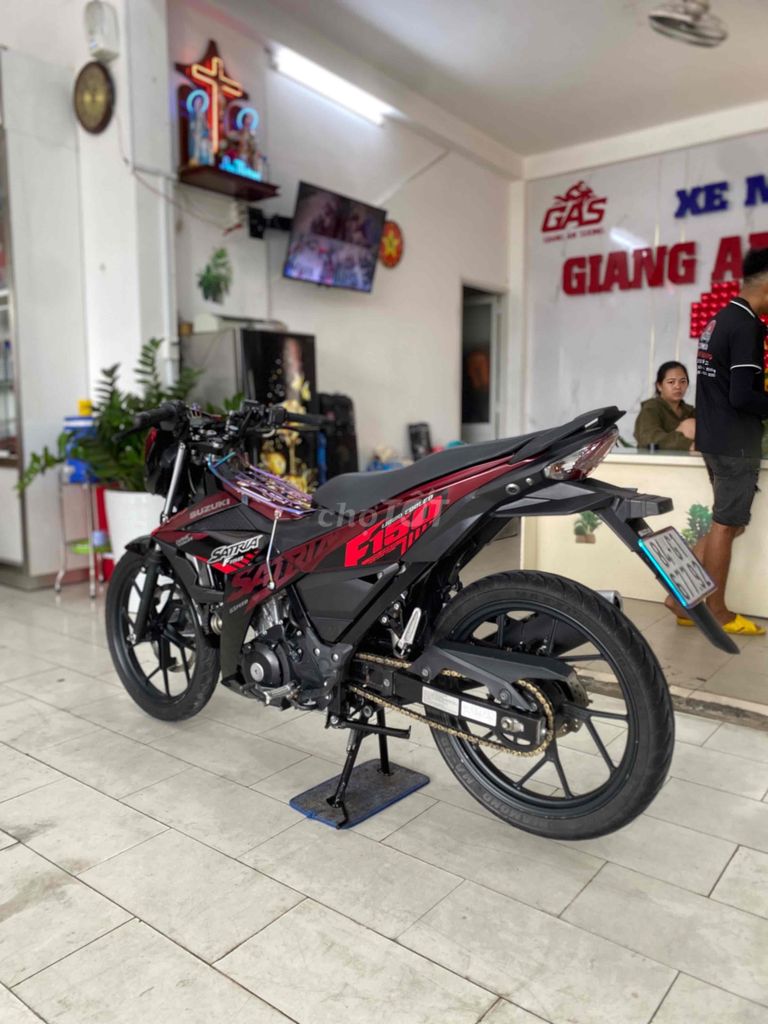 Suzuki Satria 150 đk 2021 màu đỏ đen chính chủ. Mua bán Xe máy tại Quận 12 Tp Hồ Chí Minh được đăng bởi Xe Máy Hoàng Giang An Sương  hình 6