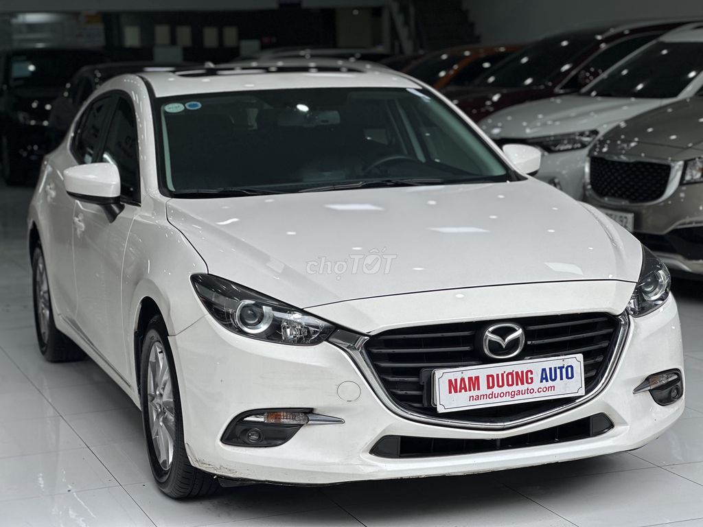 Mazda 3 2019 1.5L Luxury - 4500 km