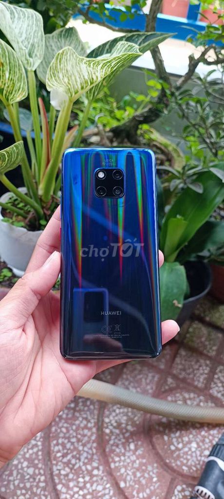 Huawei Mate 20 Pro 128GB Xanh &GL. Mua bán Điện thoại tại Thành phố Thủ Dầu Một Bình Dương được đăng bởi LTK hình 1