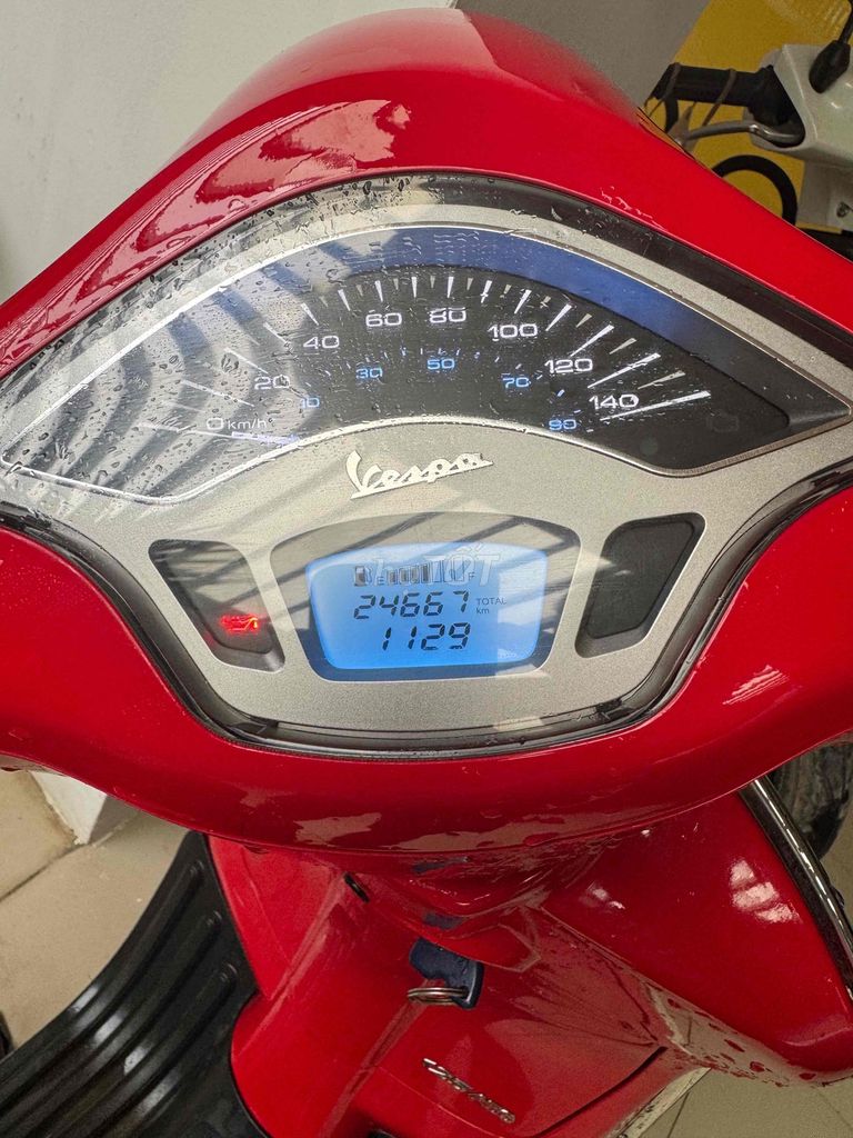 Vespa 2018 - dư dùng cần bán. Mua bán Xe máy tại Thành phố Thủ Đức Tp Hồ Chí Minh được đăng bởi Nguyen Thanh Tung hình 3