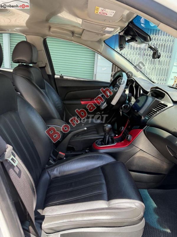 Chevrolet Cruze LT 1.6L 2017 - 252 Triệu. Mua bán Ô tô tại Huyện Bàu Bàng Bình Dương được đăng bởi Cậu Út hình 5