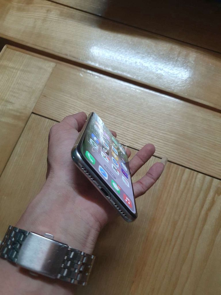 Apple iPhone X Trắng Đã qua sử dụng. Mua bán Điện thoại tại Thành phố Cà Mau Cà Mau được đăng bởi Đặng Trung Nghiệp hình 1