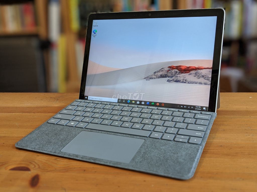 Surface Go  Kèm typer cover & Sạc Microsoft