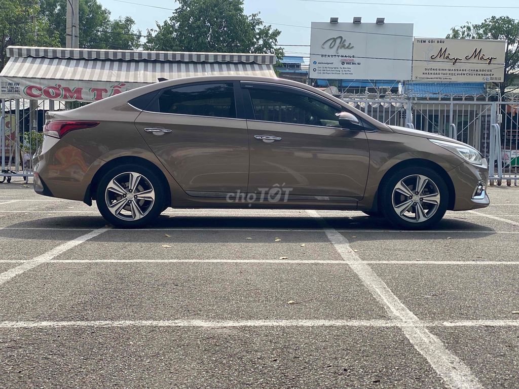 Hyundai Accent 2018 1.4AT Đặc Biệt  - 700000 km. Mua bán Ô tô tại Thành phố Biên Hòa Đồng Nai được đăng bởi Gap sơn hình 3