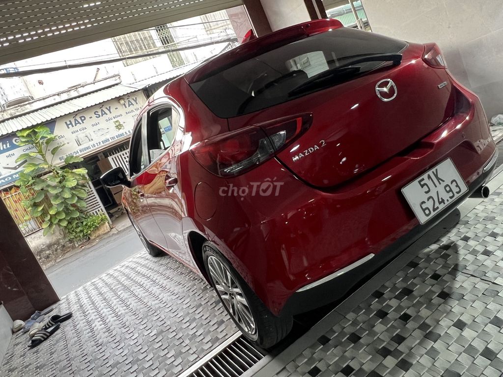 Mazda Mazda 2 2022 photo 2