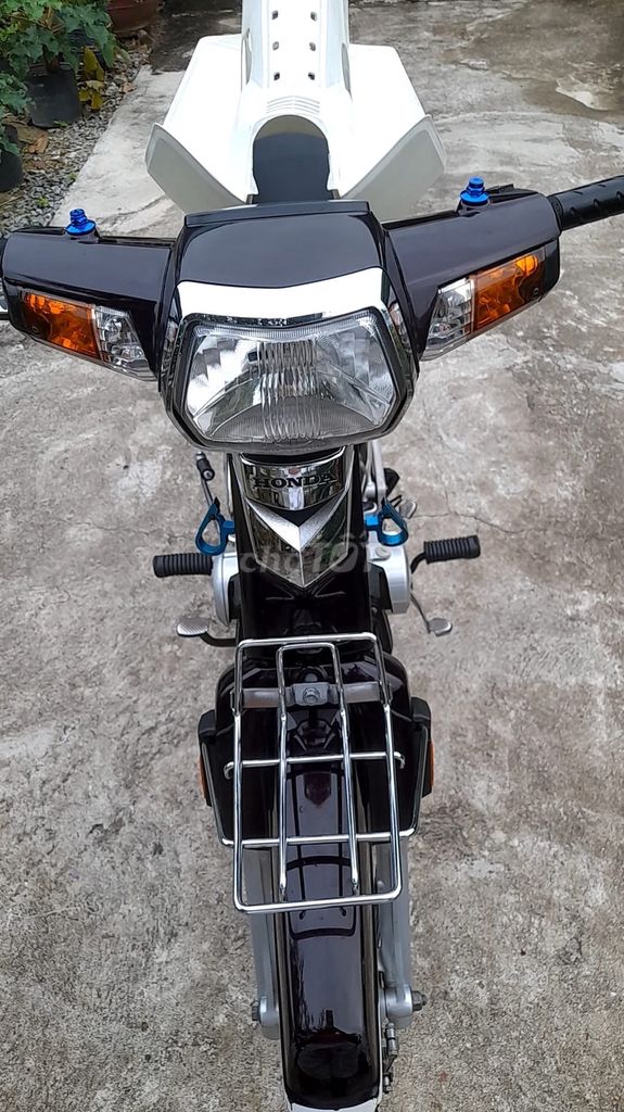 Xe zin từ a tới z máy móc êm chất xe là biết. Mua bán Xe máy tại Thị xã Bình Long Bình Phước được đăng bởi Van Hai hình 2