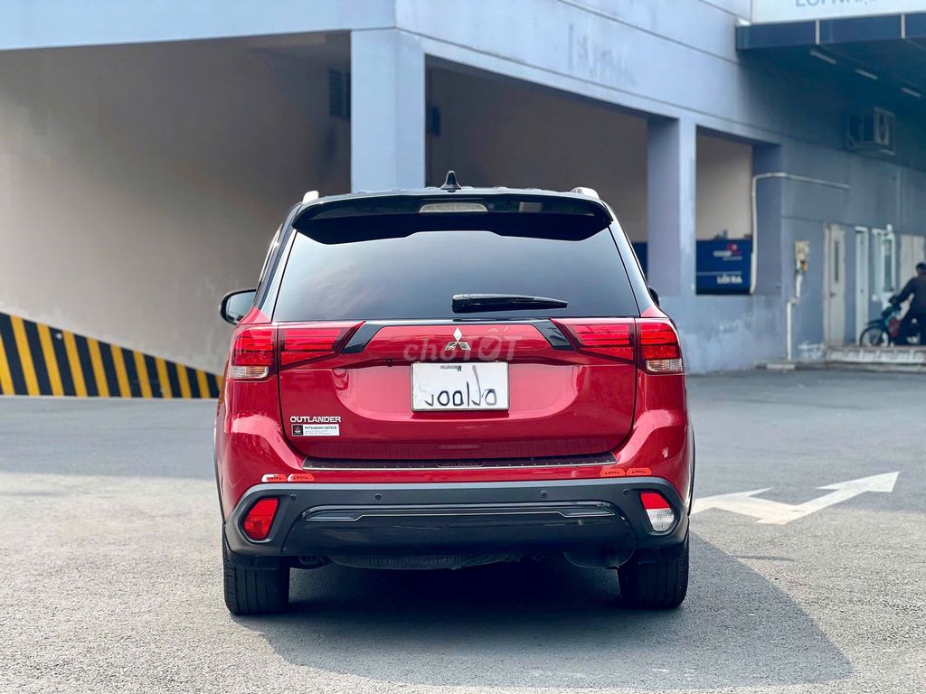 Mitsubishi Outlander 2020 2.0 CVT PHỤ KIỆN FULL XE. Mua bán Ô tô tại Quận 12 Tp Hồ Chí Minh được đăng bởi XE MỚI VÀ QUA SỬ DỤNG CHÍNH HÃNG hình 9