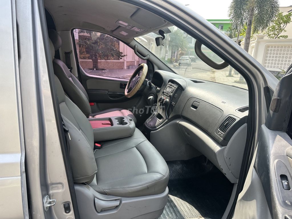 hyundai grand starex van 2014 máy dầu tự động. Mua bán Ô tô tại Quận 12 Tp Hồ Chí Minh được đăng bởi Phương 831 hình 4