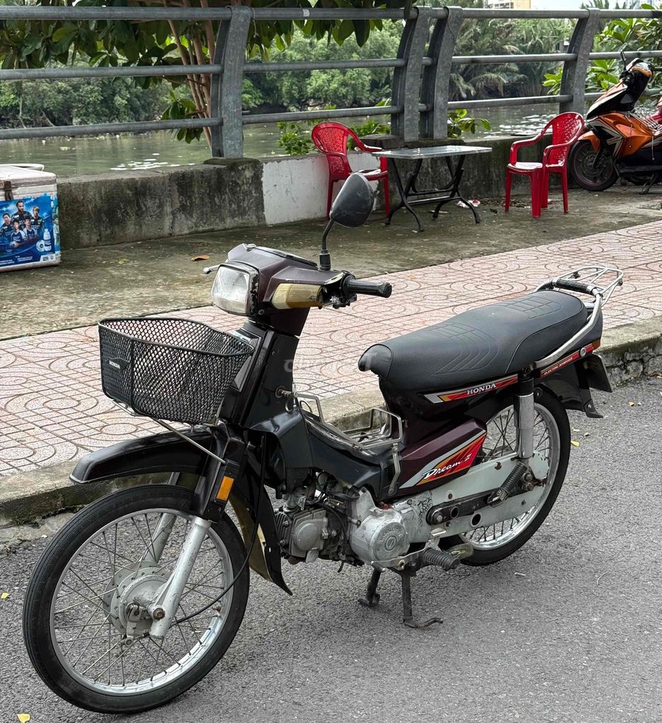 Honda Dream Loncin впервые