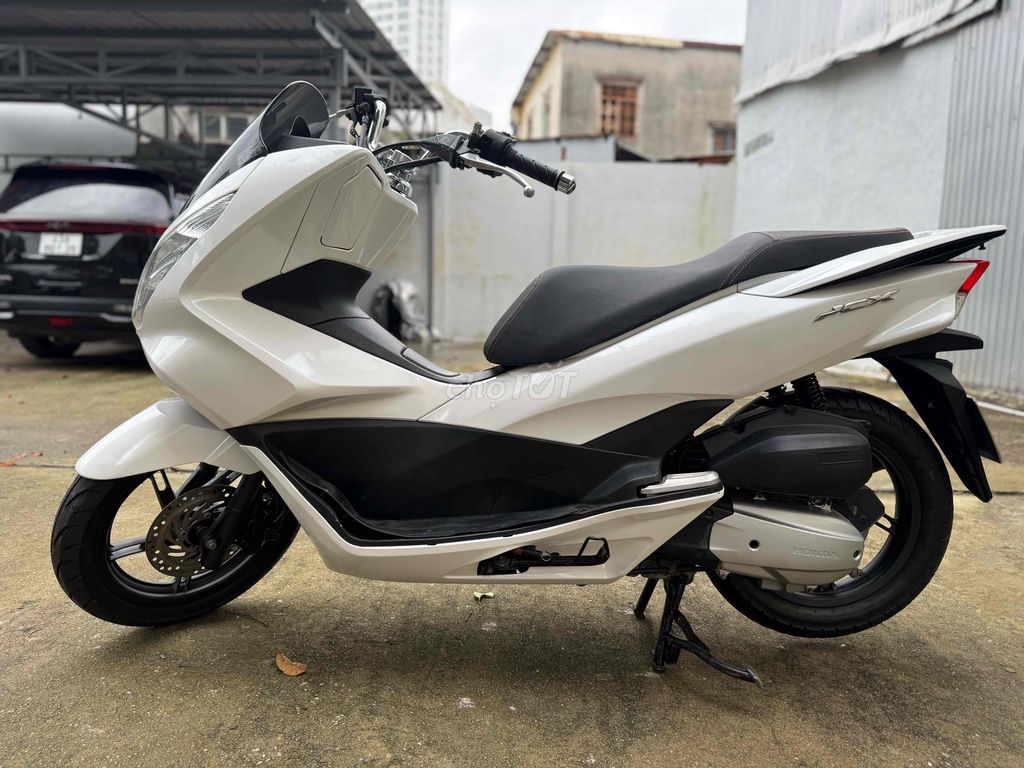 Honda PCX màu Trắng. Mua bán Xe máy tại Quận Thanh Khê Đà Nẵng được đăng bởi Long hình 1