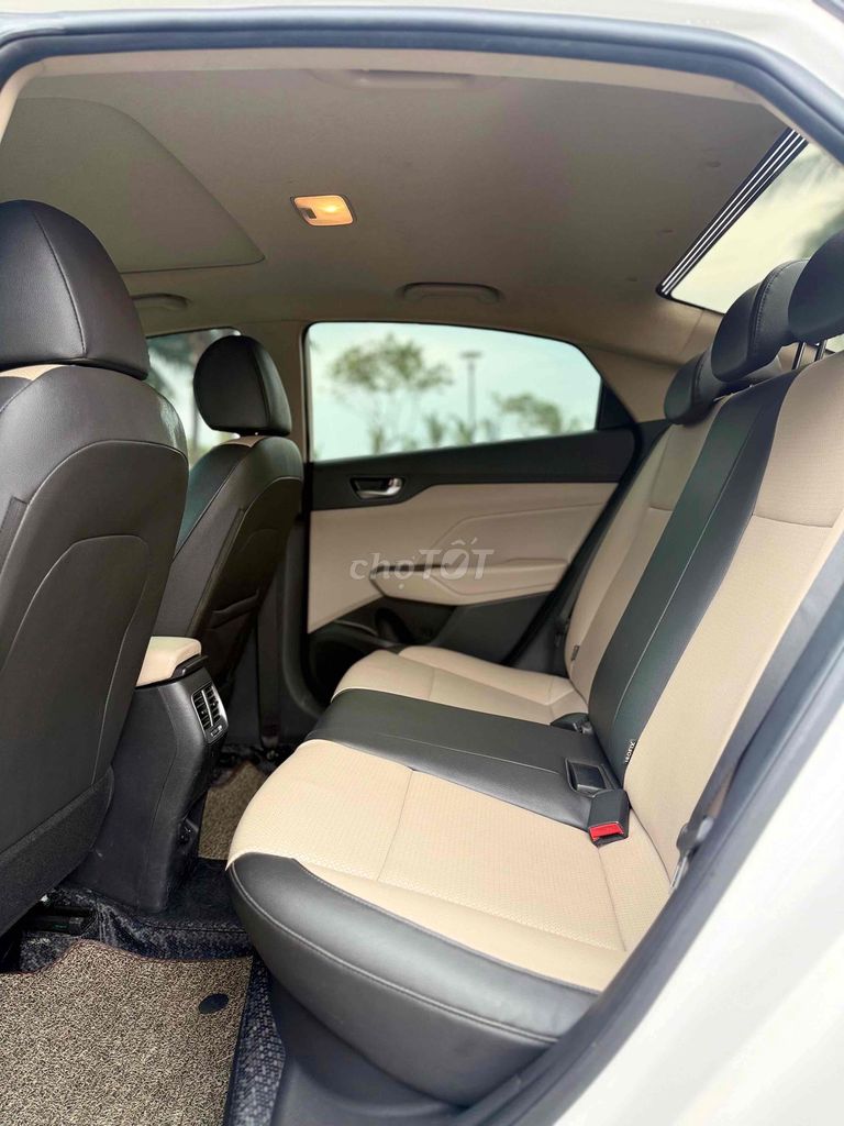 Hyundai Accent 2021 ATH 39.000km Trắng. Mua bán Ô tô tại Quận Sơn Trà Đà Nẵng được đăng bởi Thành Đạt Auto hình 13