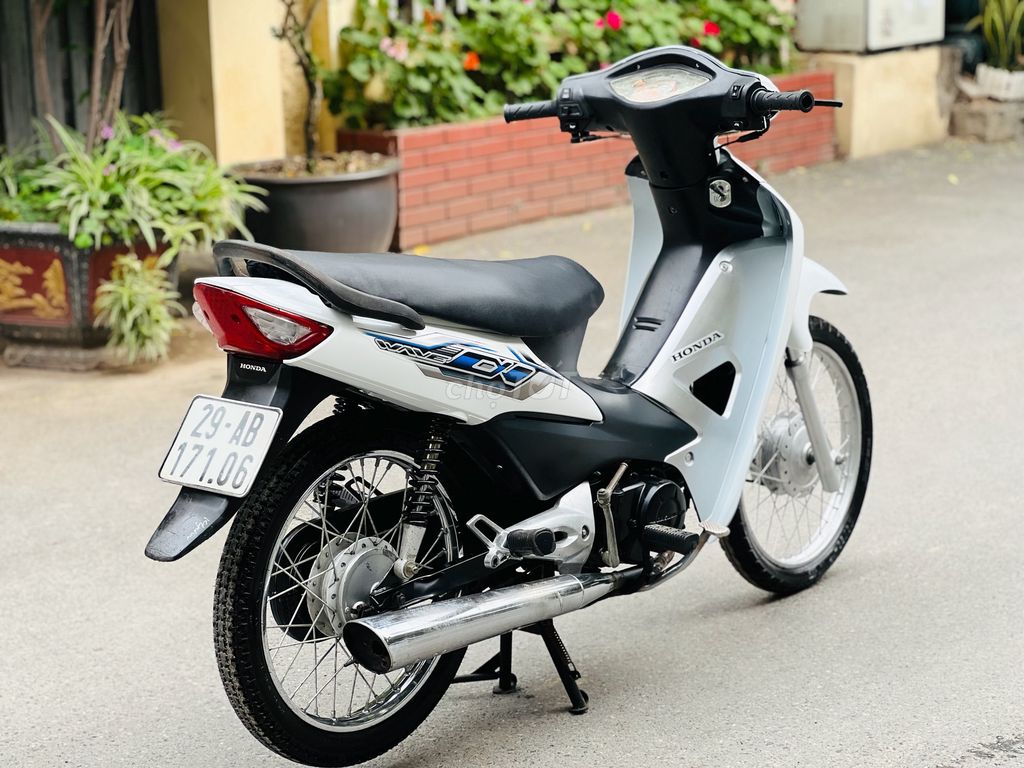 Wave 50cc BIỂN HÀ NỘI MỚI CHẠY 800km. Mua bán Xe máy tại Quận Bắc Từ Liêm Hà Nội được đăng bởi Thanh Tuyền hình 2