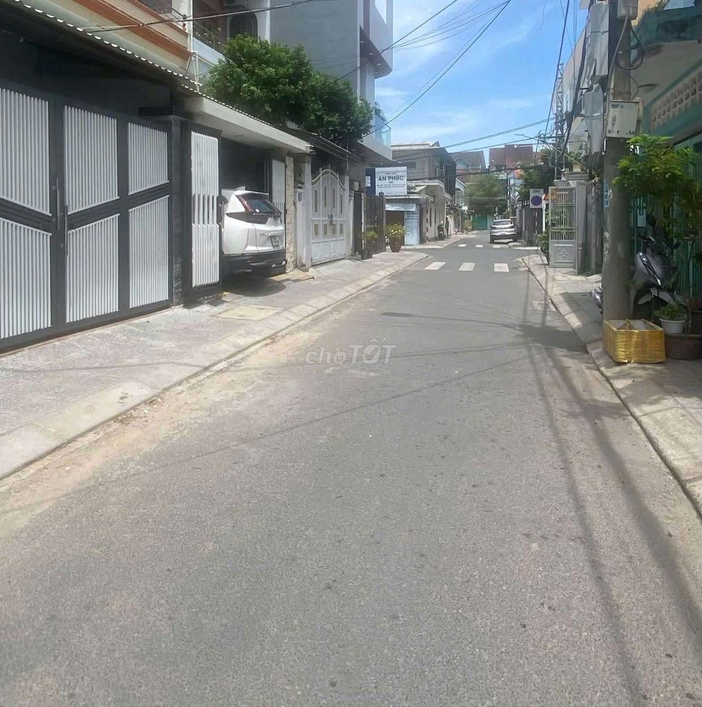 Unfurnished 4-bedroom house on Châu Thượng Văn — photo 12