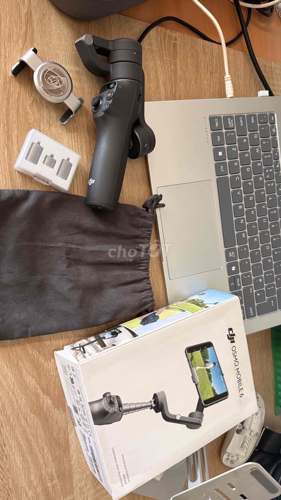 Gimbal DJI Osmo Mobile 6 Đen. Mua bán Phụ kiện (Màn hình, Chuột...) tại Thành phố Thuận An Bình Dương được đăng bởi Hải Đăng hình 1