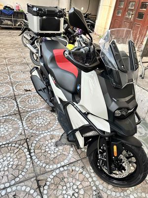 cần bán BMW c400x. Mua bán Xe máy tại Thành phố Thủ Đức Tp Hồ Chí Minh được đăng bởi t1991