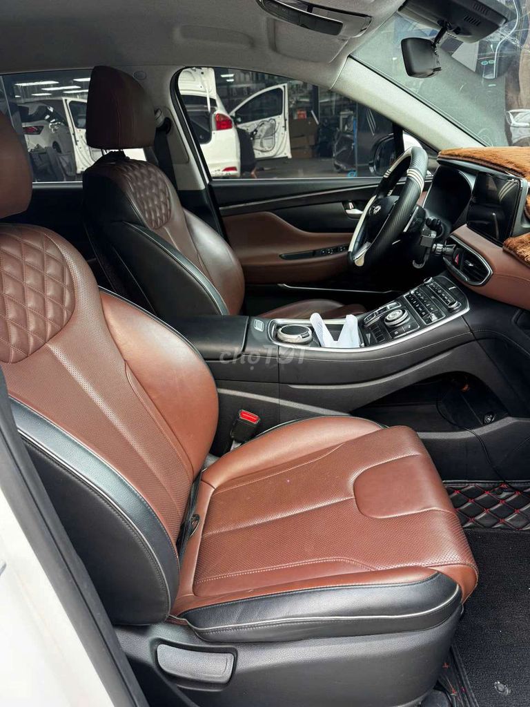 Hyunhdai Santafe 2021 xăng 5 vạn chuẩn. Mua bán Ô tô tại Thành phố Buôn Ma Thuột Đắk Lắk được đăng bởi Mr Nhật hình 6