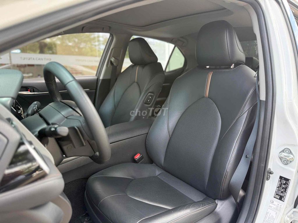 Toyota Camry 2023 2.5Q - tặng 100% trước bạ. Mua bán Ô tô tại Quận Cái Răng Cần Thơ được đăng bởi TOYOTA SURE CẦN THƠ XE QUA SỬ DỤNG CHÍNH HÃNG hình 8