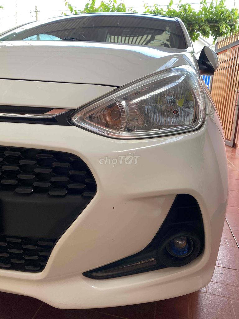 Hyundai Grand i10 2018 Grand 1.2 MT - 8000 km. Mua bán Ô tô tại Thị Xã Buôn Hồ Đắk Lắk được đăng bởi Nho Huynh hình 11