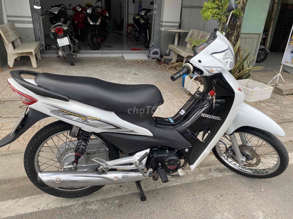 Honda Wave C-50 2022 Trắng. Mua bán Xe máy tại Huyện Chợ Mới An Giang được đăng bởi Cửa hàng xe gắn máy Minh Thuận hình 3