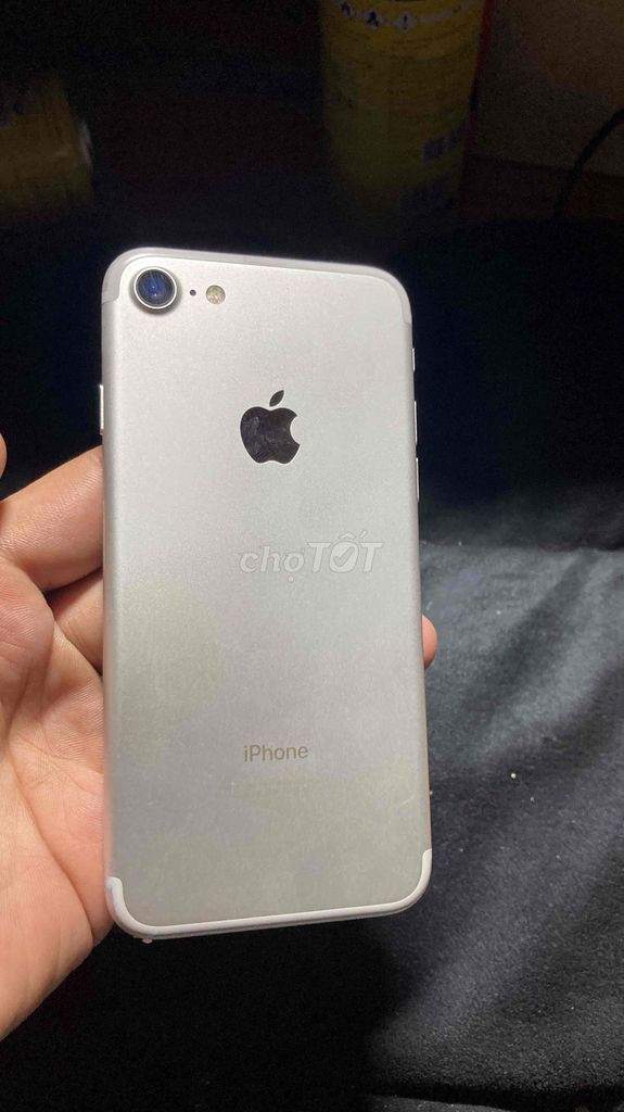 Apple iPhone 7 32GB Bạc. Mua bán Điện thoại tại Thành phố Thuận An Bình Dương được đăng bởi Văn Hùng hình 1