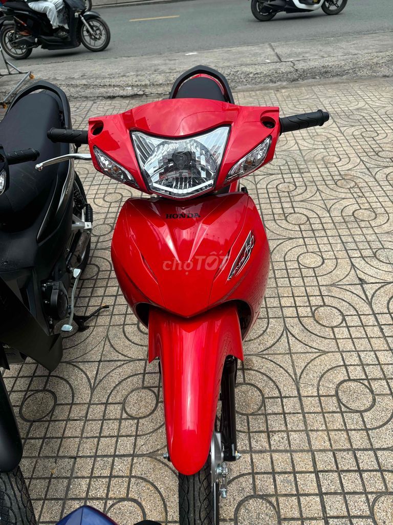 Honda Wave Alpha 110 красный