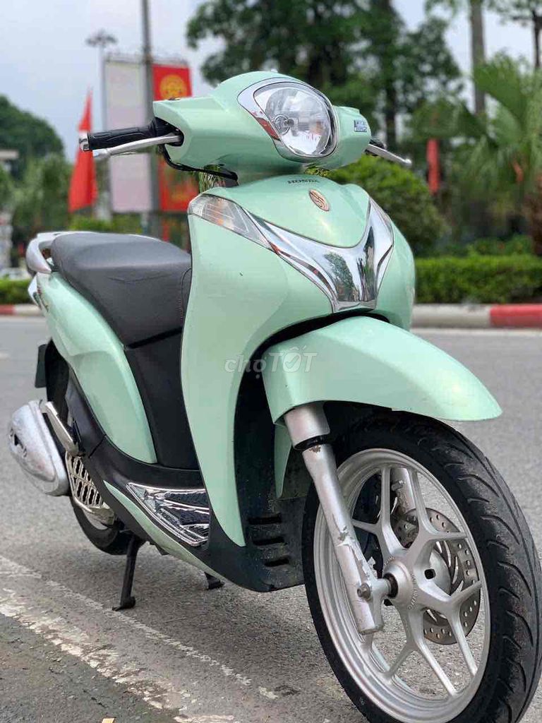 Bán xe sh mode đate 2015 máy zin sơn zin bao phê. Mua bán Xe máy tại Huyện Thanh Trì Hà Nội được đăng bởi xe máy chính hãng hình 5