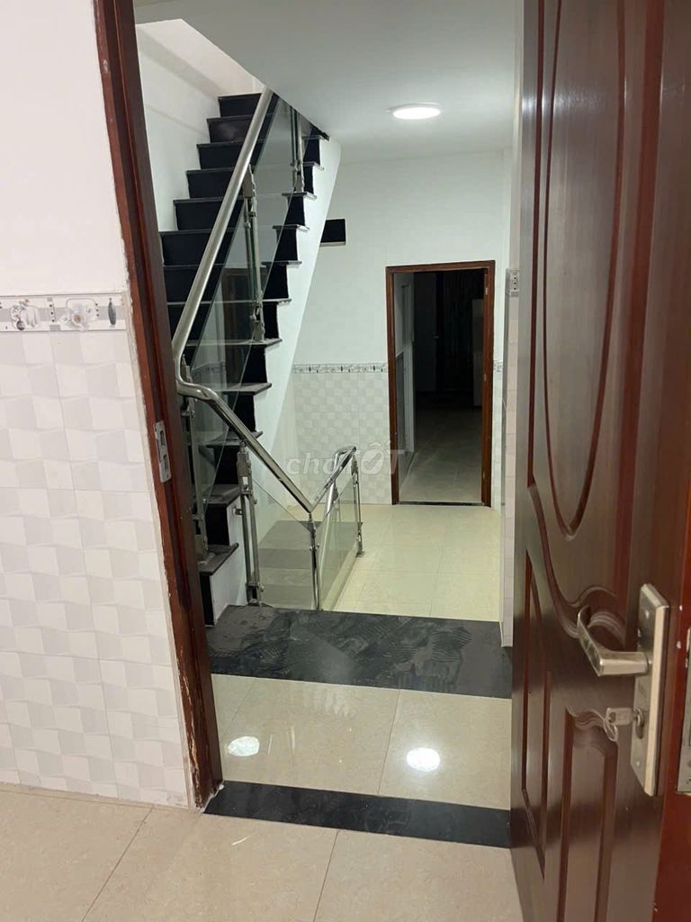 Rent · 4 bd · 60 м² · Quận 6, ул. Đường Lò Gốm