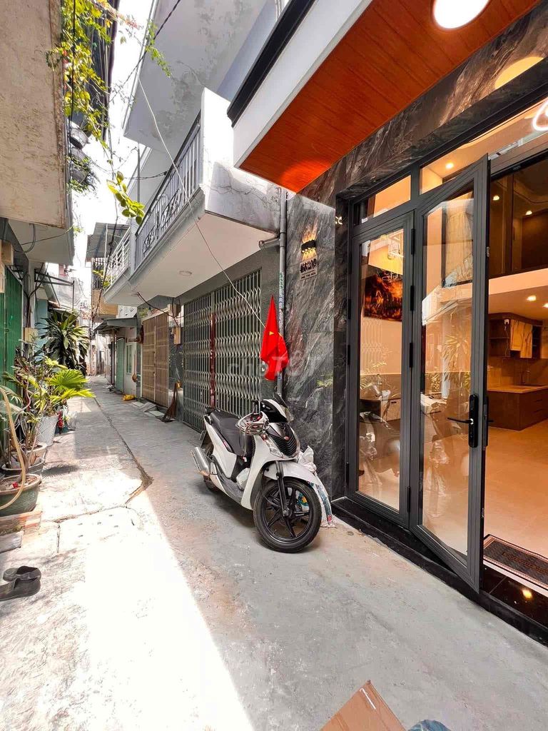 Nhà Bán Full Nội Thất, Như Hình, Chỉ 4 Đồng, 2PN, 2WC