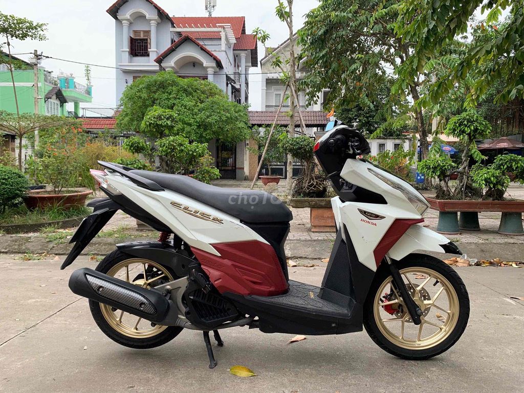 🌈Xe honda Click 2016 màu  trắng đen mới len ken 95. Mua bán Xe máy tại Thành phố Thủ Đức Tp Hồ Chí Minh được đăng bởi Nguyễn Thanh Bình hình 7