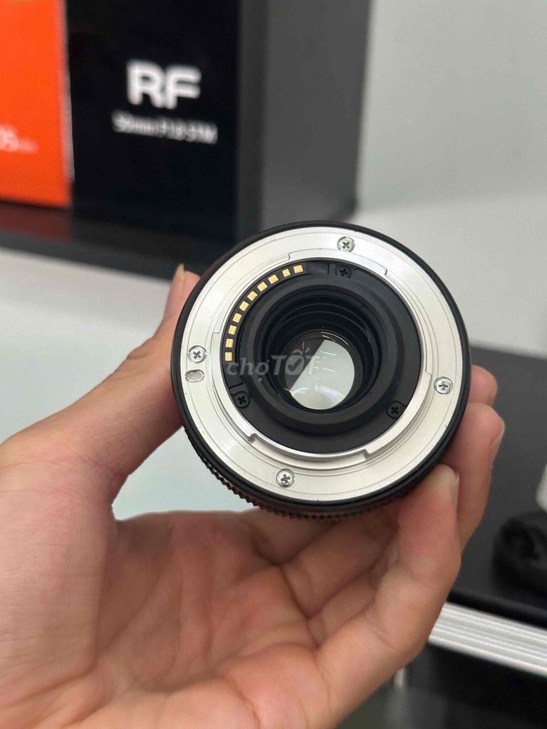 Ống kính Fujifilm XF35F2 Đen Kim loại. Mua bán Máy ảnh, Máy quay tại Quận Thanh Khê Đà Nẵng được đăng bởi Lê Văn Thống hình 1