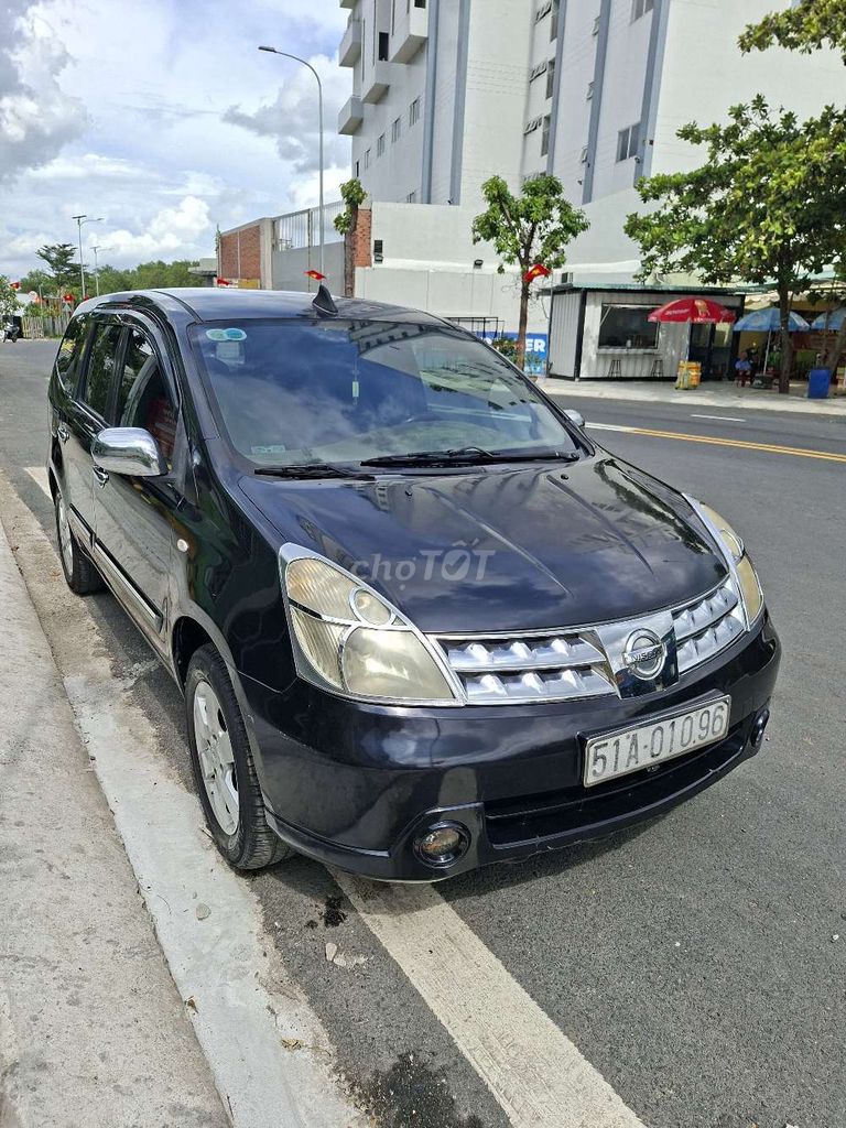 Bán ô tô 7 chỗ Nissan Grand Livina – Xe gia đình. Mua bán Ô tô tại Quận 7 Tp Hồ Chí Minh được đăng bởi Nội Thất Hoà Phát Nam Sài Gòn hình 1