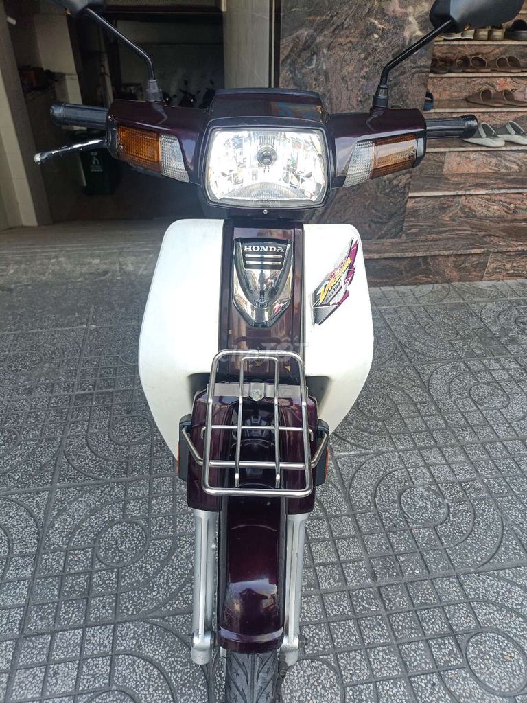 Super dream đời 2000 zin mộc nguyên chiếc. Mua bán Xe máy tại Quận Tân Phú Tp Hồ Chí Minh được đăng bởi Tên chưa cung cấp hình 4