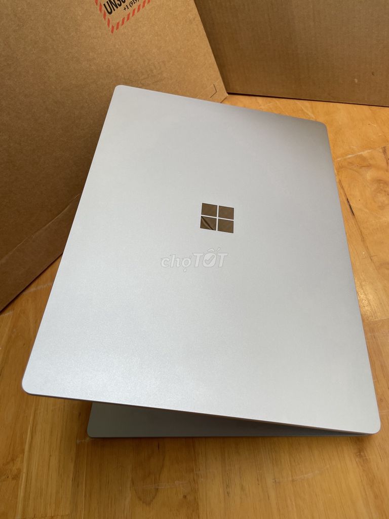 Microsoft Surface Laptop 4 i7 15 inch 16GB/256GB. Mua bán Laptop tại Quận Tân Bình Tp Hồ Chí Minh được đăng bởi Nguyễn Phi triều hình 1
