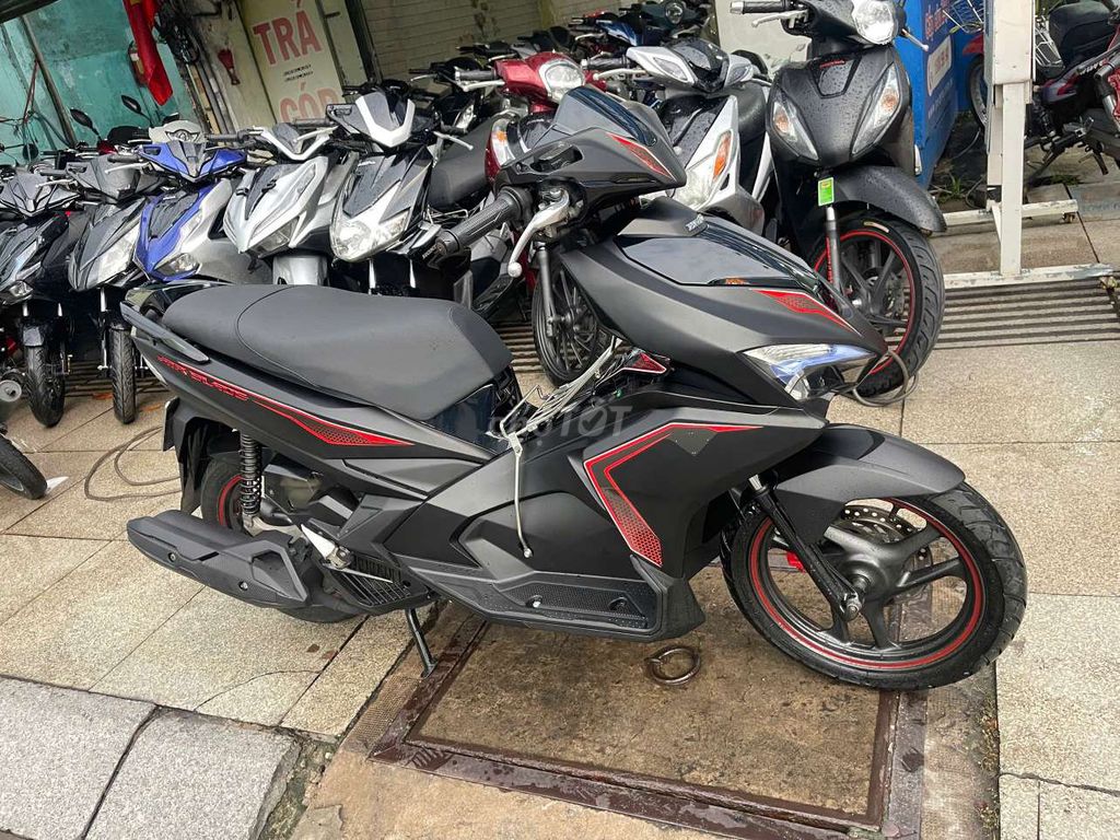 Honda Air Blade 2017 Черный скутер