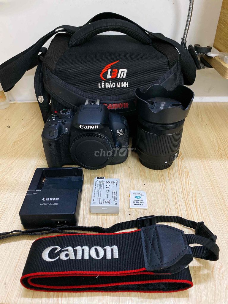 Canon 700D kèm lens 18-55stm đẹp chính hãng