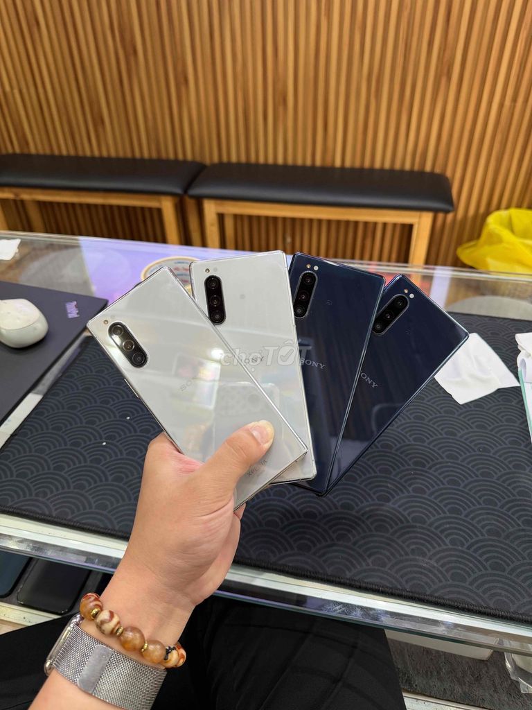 Sony Xperia 5 64gb Xanh, Trắng. Mua bán Điện thoại tại Quận Gò Vấp Tp Hồ Chí Minh được đăng bởi Võ Chí Bảo hình 1