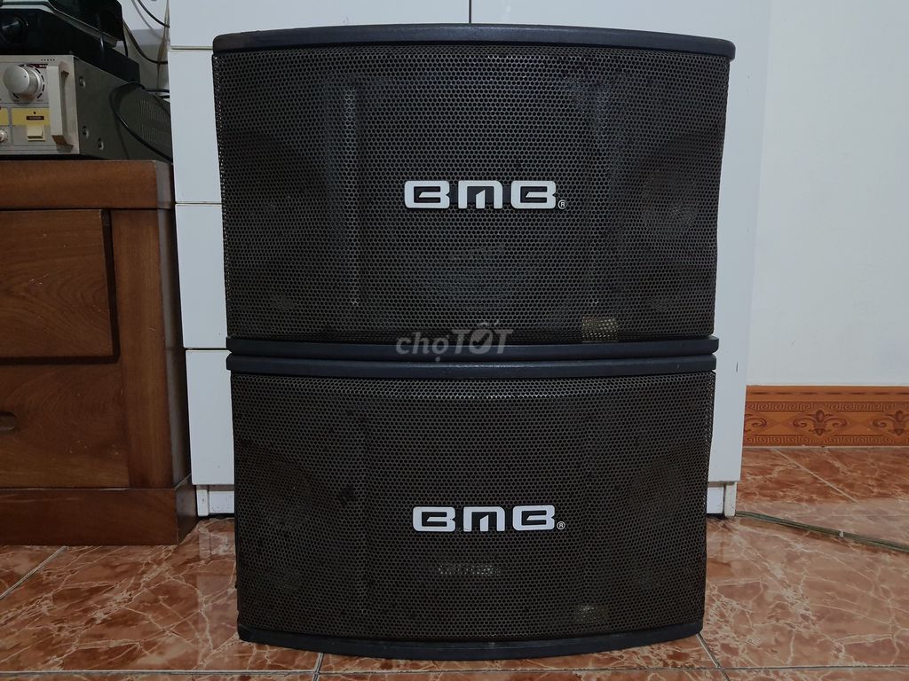 Thanh lý đôi loa BMB bass 25, nghe rất hay