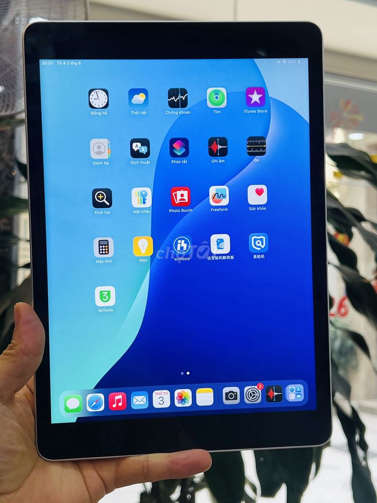  iPad Gen 9 64GB Wifi Bạc. Mua bán Máy tính bảng tại Quận Đống Đa Hà Nội được đăng bởi Bảo Táo Store hình 1